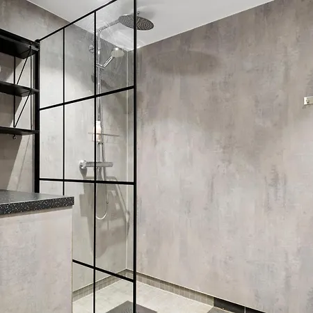 Apartman Stor Med Plass Til 6 Personer Og Gratis Parkering Tønsberg