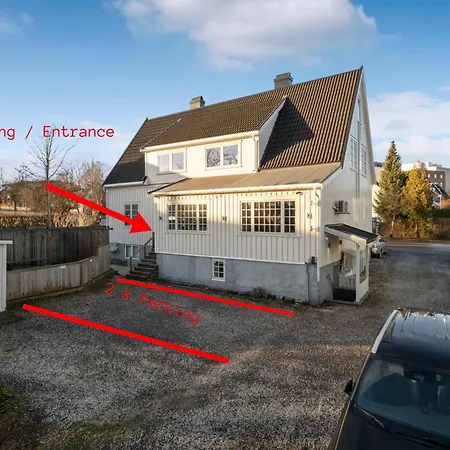 Stor Med Plass Til 6 Personer Og Gratis Parkering Apartment *